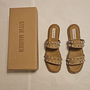 Steve Madden Studded Slide Sandal Tan sz 8.5